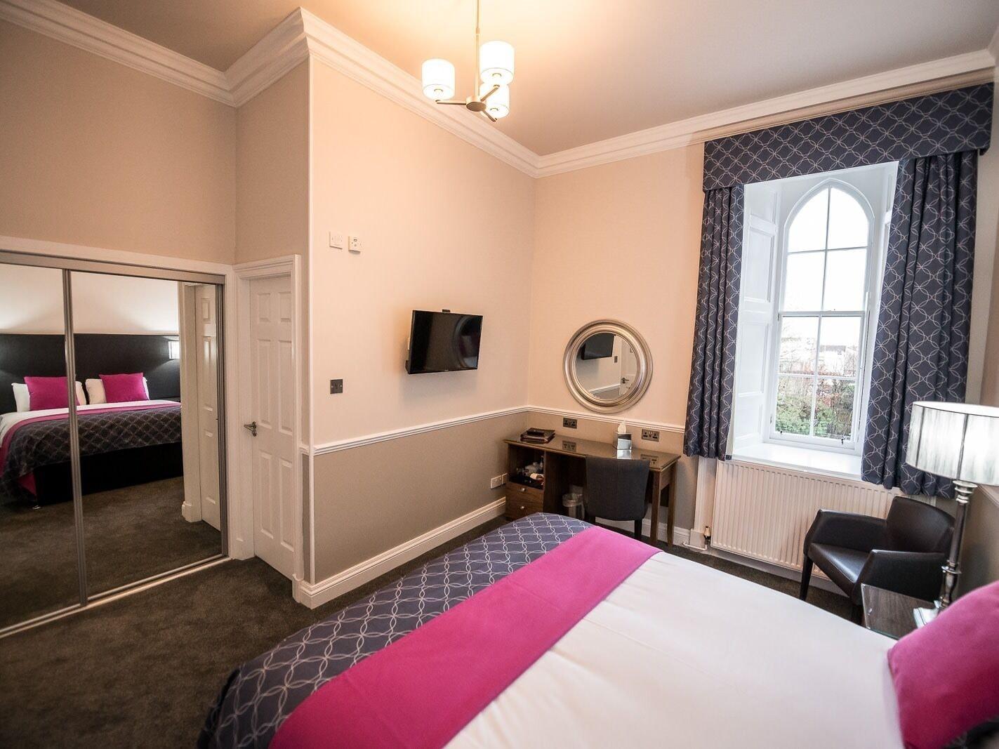 Kincaid House Hotel Milton of Campsie Exteriör bild